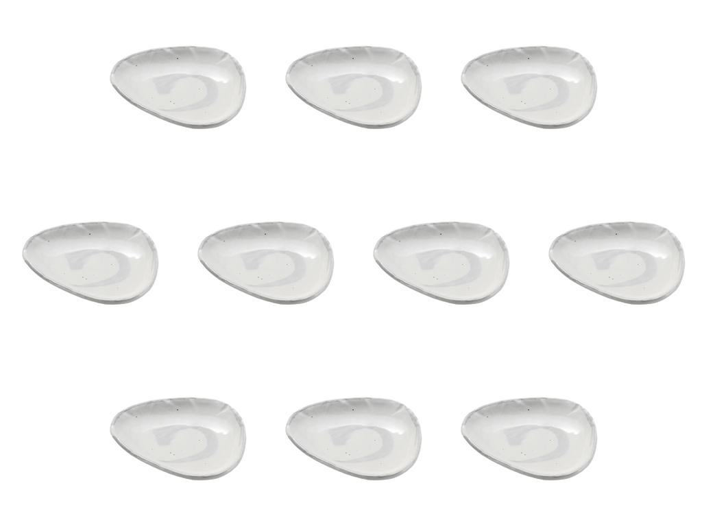 Set of 10 Asian Kohiki Triangular Small x x 2 Setomonohonpo Plates, [10.5 8.5 cm]