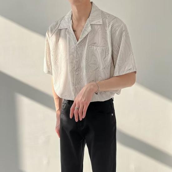 Men's Printed Short Sleeve Shirt Button Down Lapel Shirt with Pocket Summer Casual Beach Top for Vacation Travel