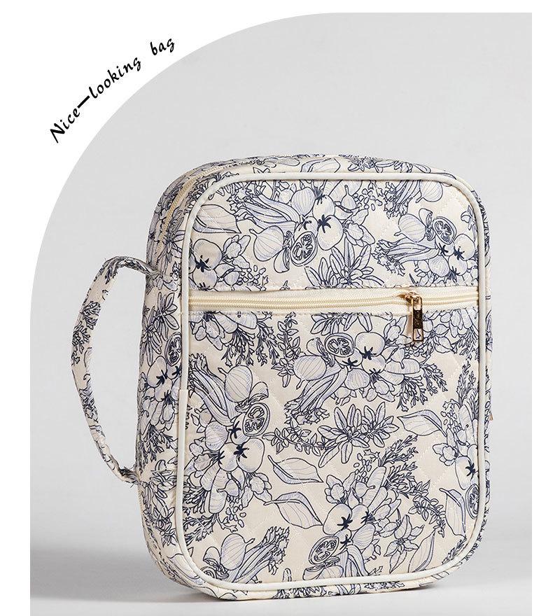 Portable Quilted Cotton Book Bag – Dustproof Cover for Travel & Prayer Books