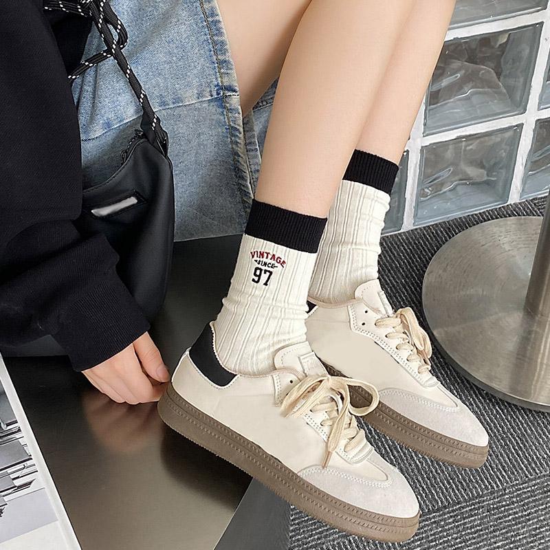 6 Pairs of Women's Color Contrast Simple Fashion Spring and Autumn Must-have Comfortable Wear-resistant Mid-tube Socks