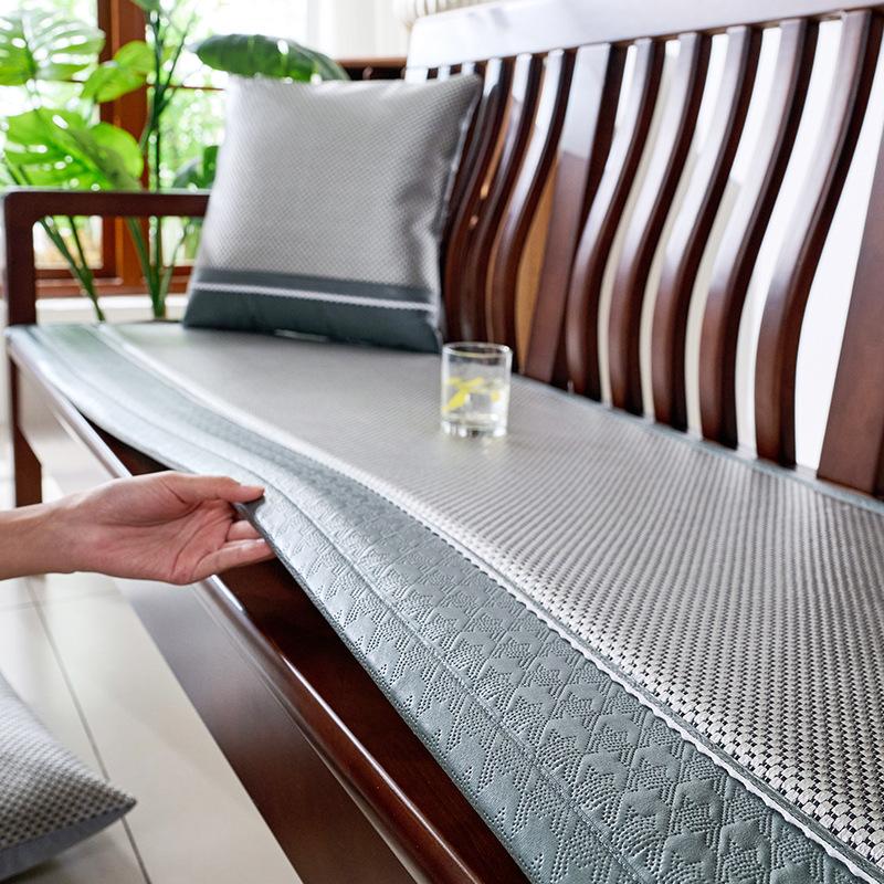 Chinese Style Rosewood Sofa Mat Summer Summer Non-Slip Ice Silk Rattan Cushion Sofa Cover Cloth