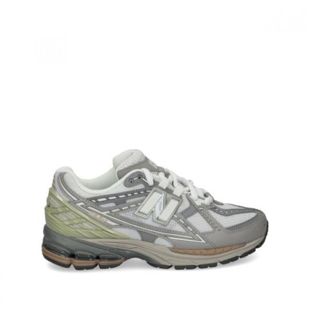 

New Balance International Shipping 24ss Sneakers M1906nb Team Belugagrey US 8