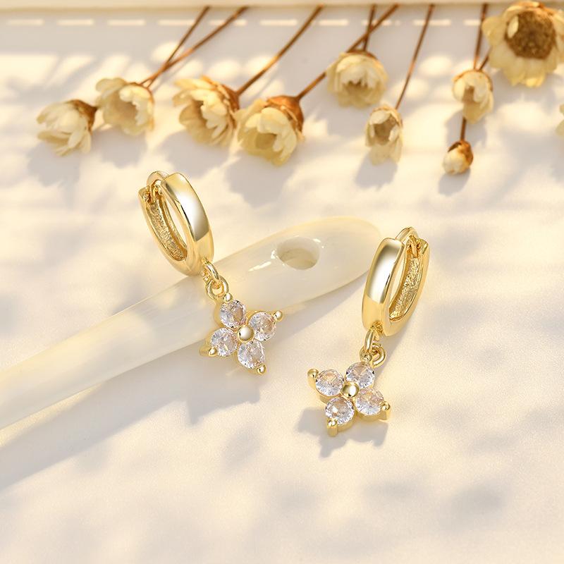 Vierblättriges Kleeblatt Geometrisch Floral Diamant Ohrringe Temperament Ohrbügel Mehrfarbiger Zirkon Ohrschmuck