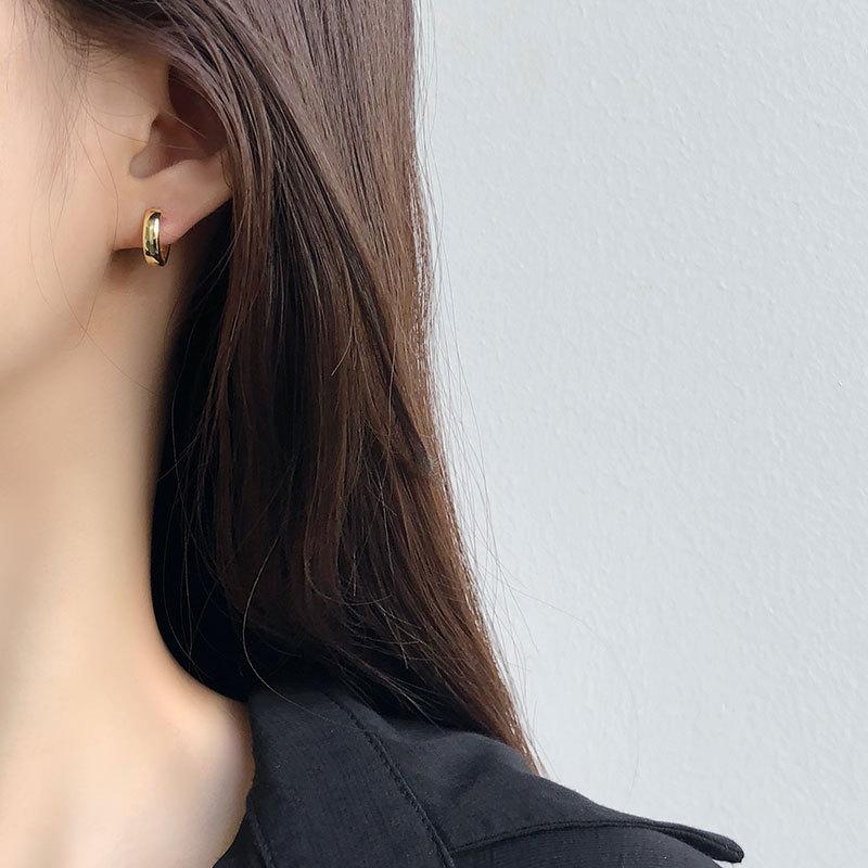 

Женские вкладыши Новые модные серьги для женского темперамента Круглые кольца