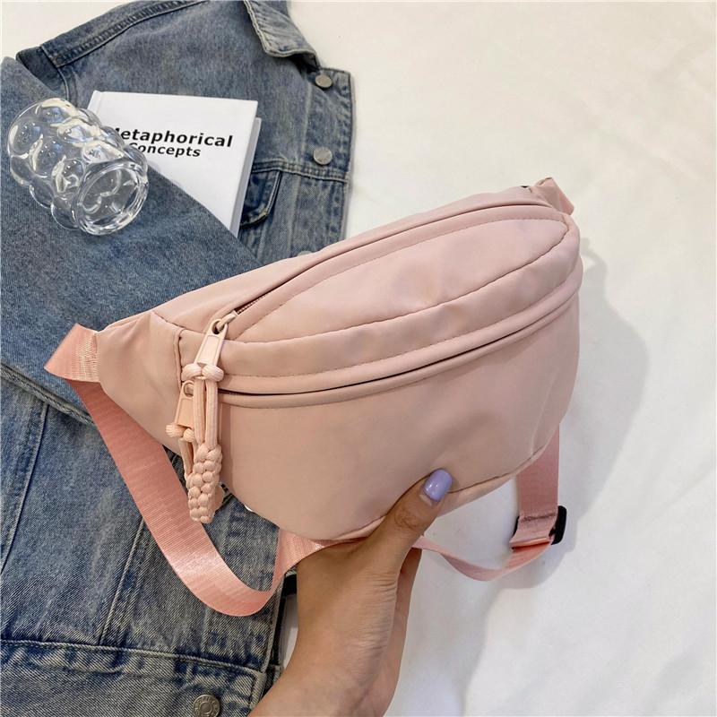 

Women s bags are popular today, bags, breast bags, new single-piece messenger bags, trendy fashion fanny packs. розовый