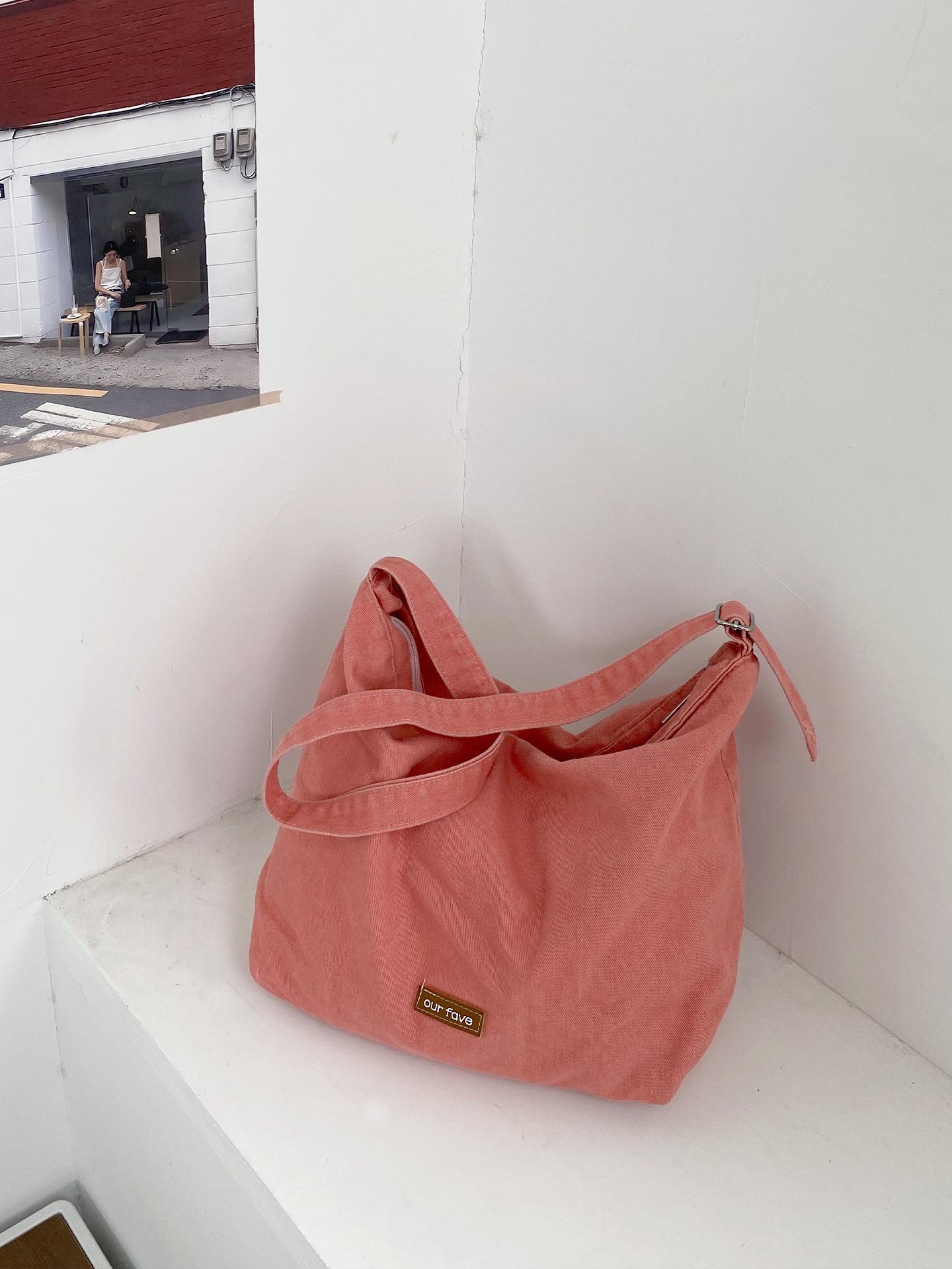 

Retro Washed Denim Shoulder Bags for Women Korean Style High Capacity Ladies Crossbody Bag Versatile Portable Girls Handbag Tote рожевий
