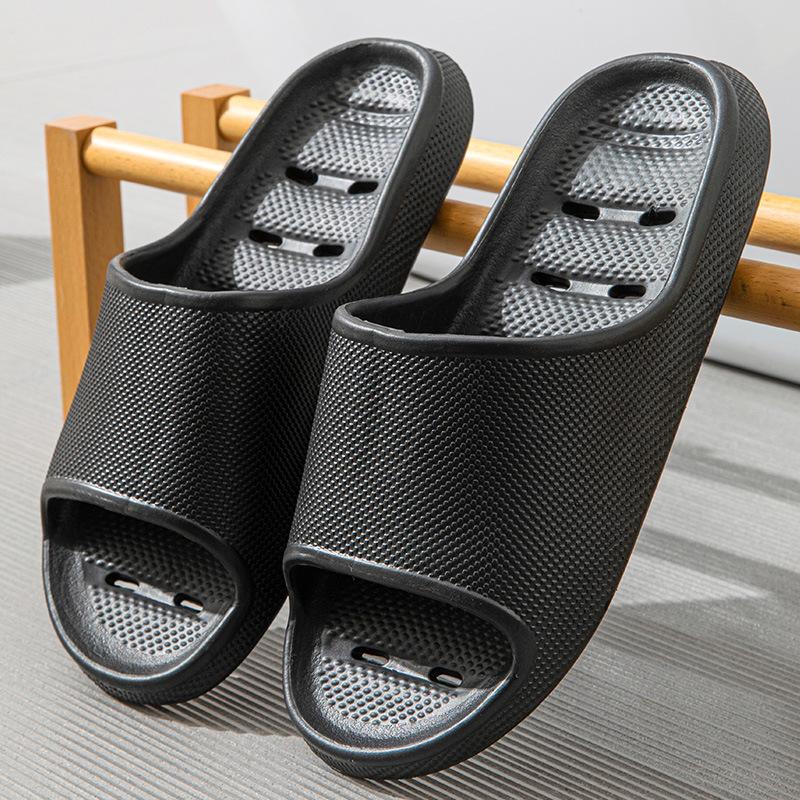 EVA New Thick Bottom Non Slip Bathroom Slippers for Women Summer Home Leakage Home Use Indoor Bedding Feeling Bathing Cool Slippers