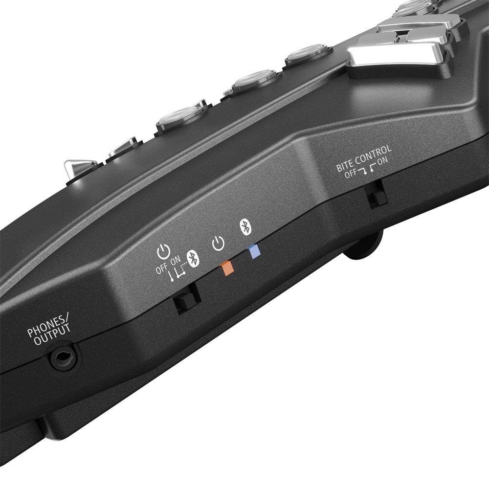 Roland Aerophone GO Wind Synthesizer AE-05 [Guidebook + Headphones]
