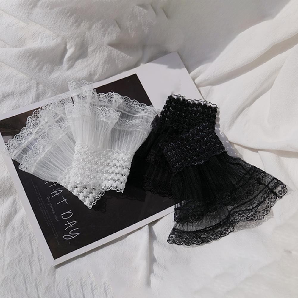 1 Pair Women Prom Gloves See-through Lace Hollow Out Ruffle Edge Thin Wrist Cuff Fingerless Performances Bride Wedding Mittens