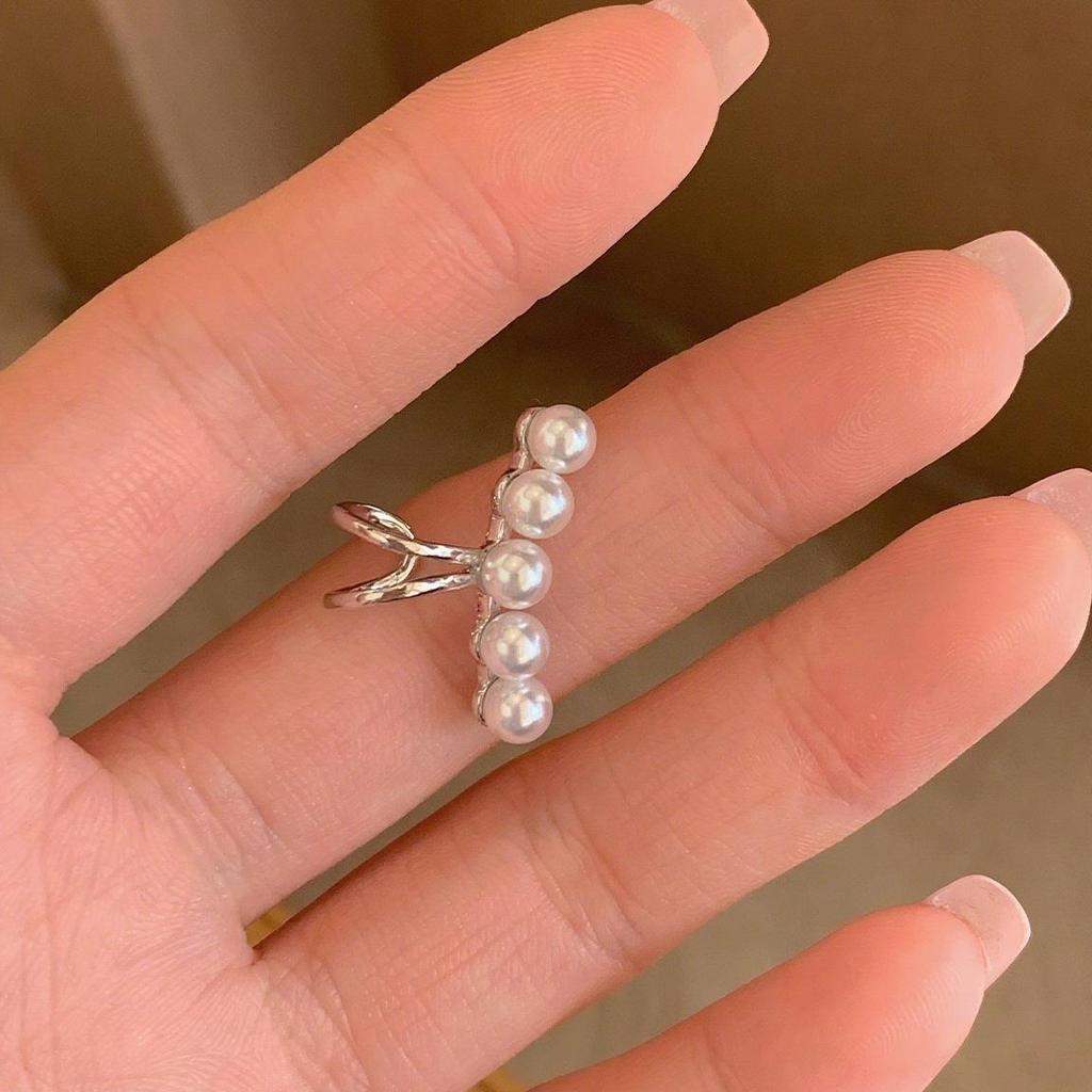 Koreanische minimalistische Perlen-Ohrklemmen für Damen - Elegant, schlicht, kein Piercing erforderlich, sommerfertiger Schmuck