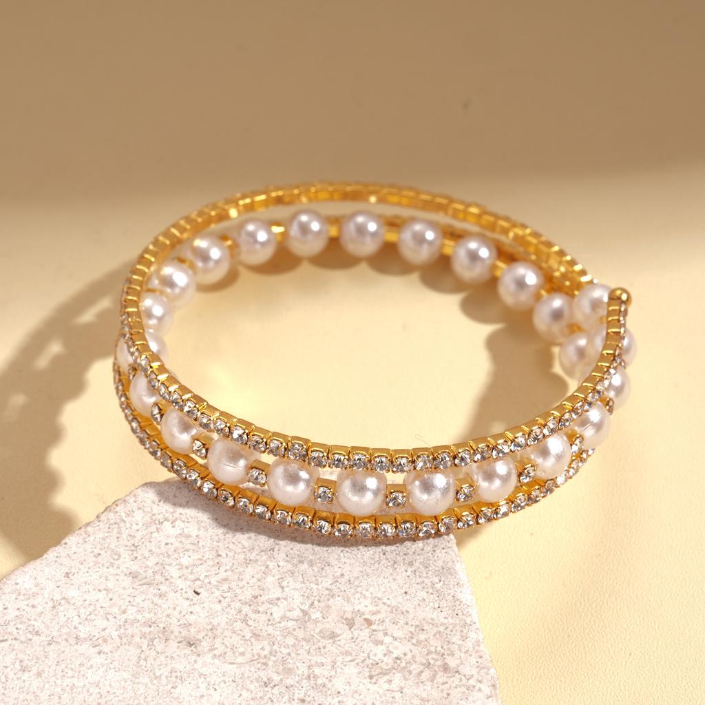 European and American Court Style Diamond-encrusted Imitation Pearl Beaded Three-layer Open Bracelet Exquisite Light Luxury Jewelry