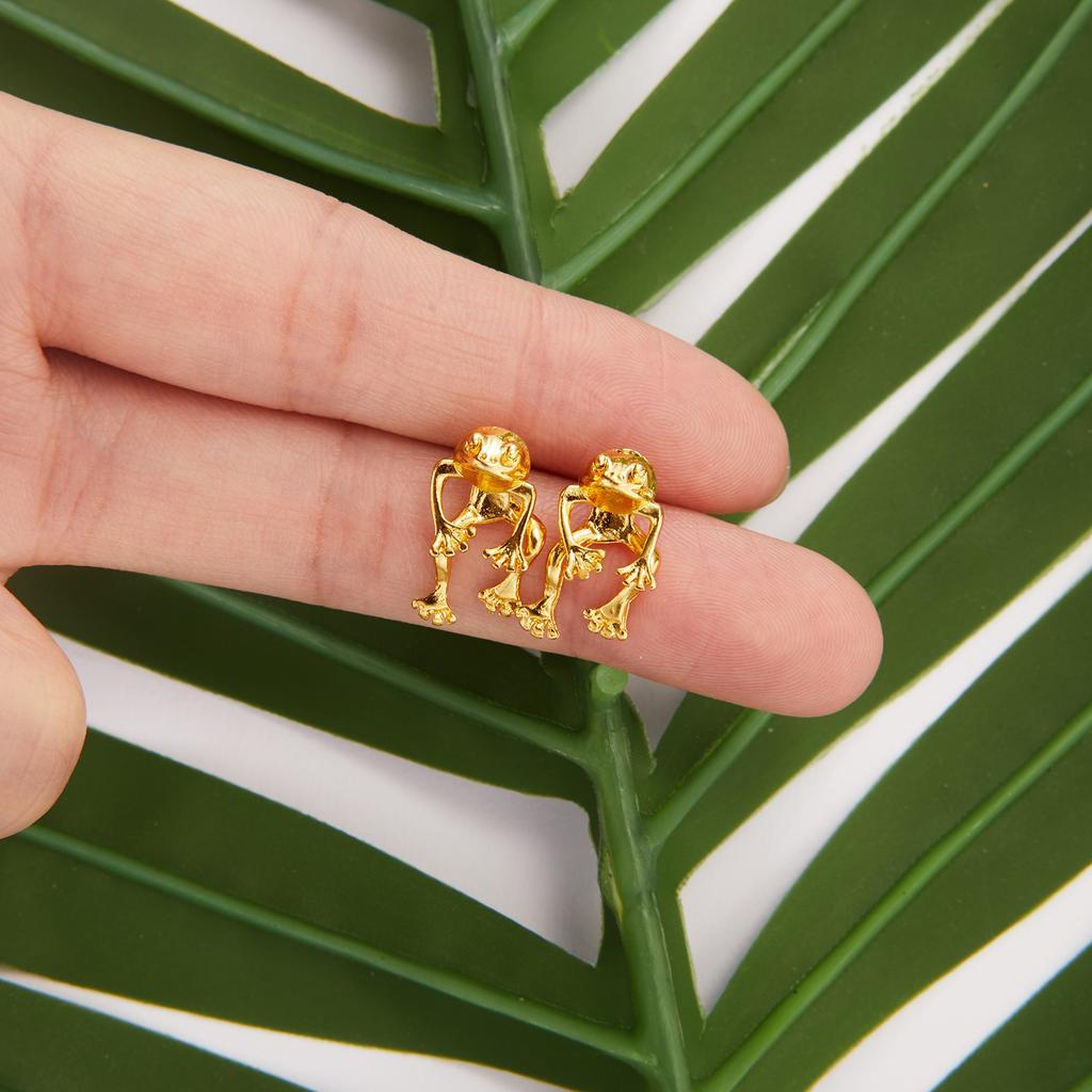 Funny Green Frog Stud Earrings For Women Cute Animal Frog Ear Clip Piercing Studs Y2k Aesthetics Jewelry Gifts