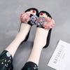 Mode Blumen Hausschuhe Damen Plateau Schuhe Sommer Keile frisch 2025 koreanisch neu Strand Flip Flops rutschfest süße Mädchen Pantoletten lässig