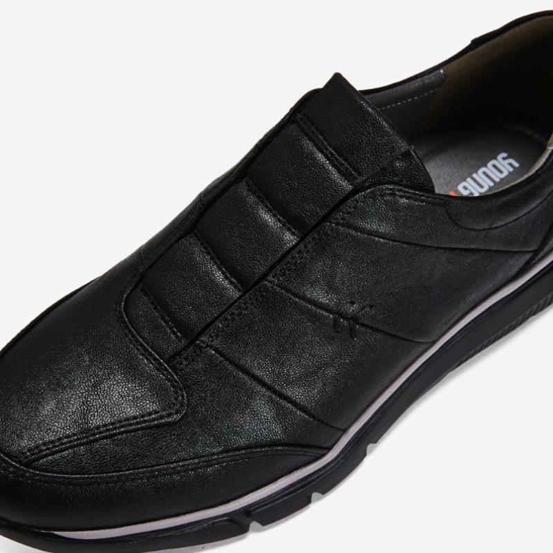 Young Age Men Lightweight Daily Casual Shoes Black