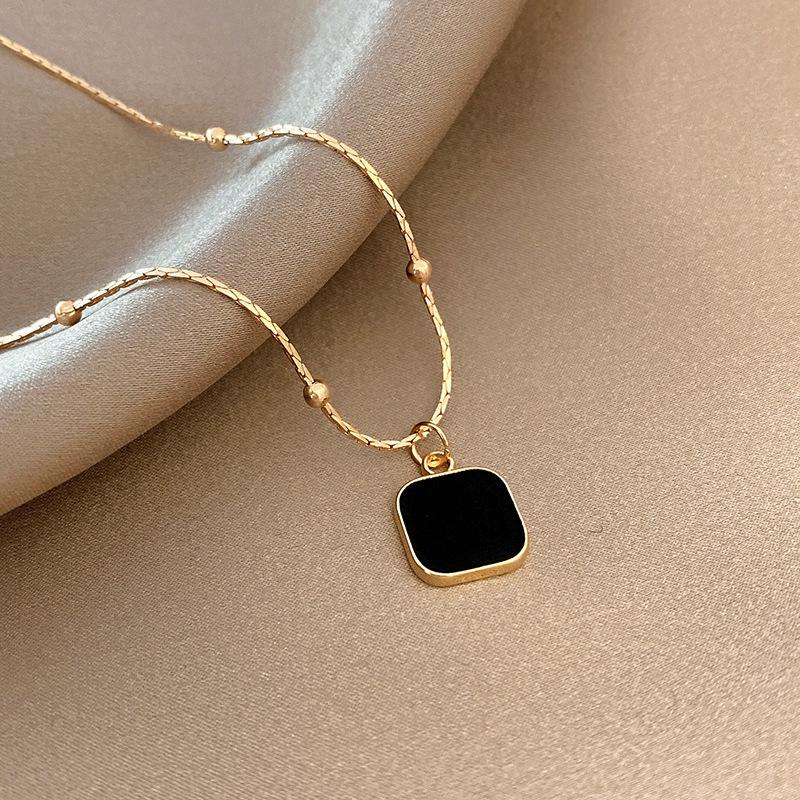 

Elegant Mother-of-Pearl Stainless Steel Pendant Necklace for Women