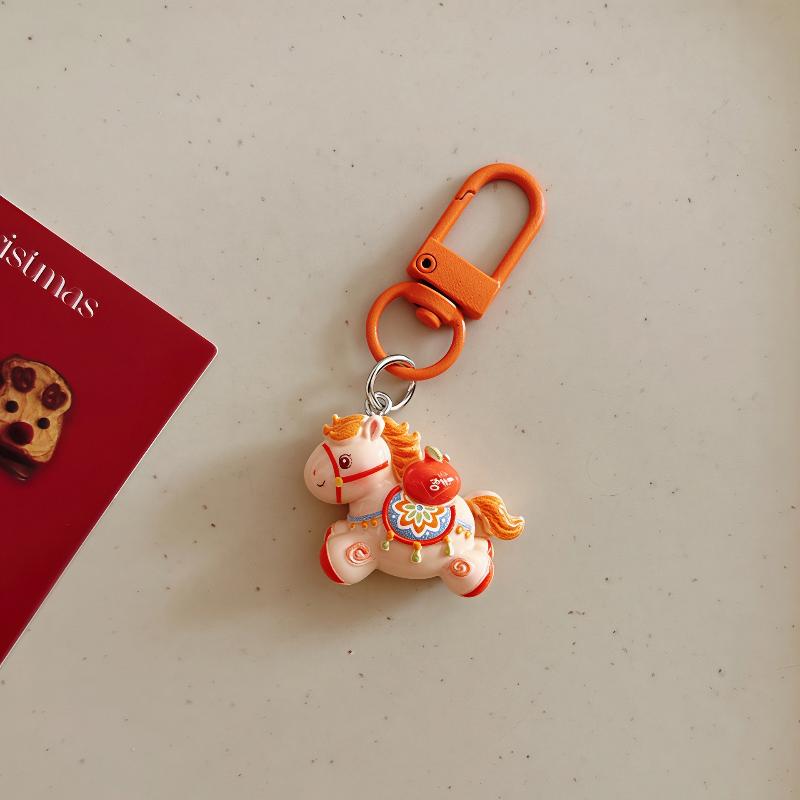 

1/4Pcs Cartoon Year S Pony Keychain Cute Horse Resin Car Keyring Backpack Decoration Pendant Accessories Year Gifts as the picture