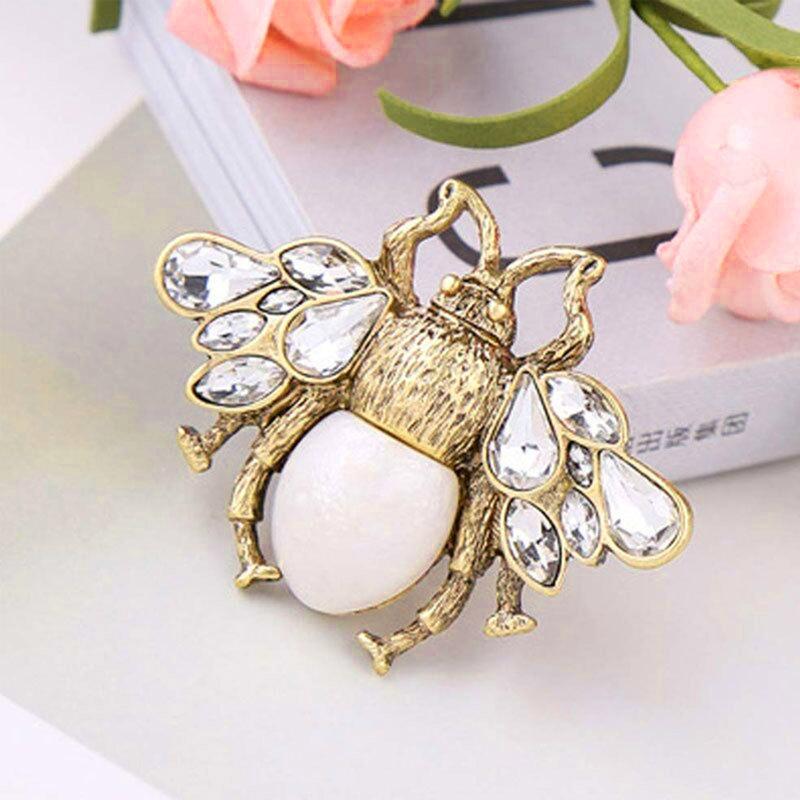 Lovely Crystal Bumble Honey Bee Insect Brooch Pins Collar Pin Lapel Pin Costume Jewelry for Women Kids Holiday Xmas Gift