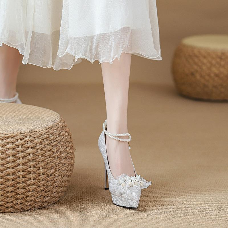 French Pointed Fairy Style High Heels Female 2025 New Lace Flower Gentle Beige Mary Jane Shoes