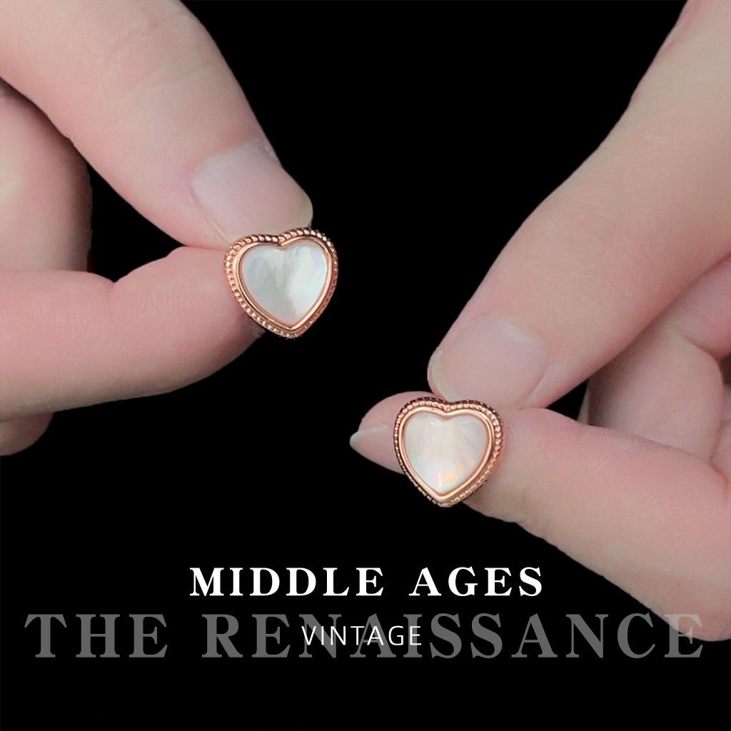 

Real shell love stud earrings French retro court style earrings premium texture earrings