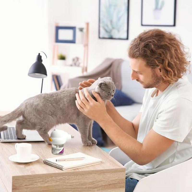 Katzenpheromon Beruhigender Diffusor Katzenpheromon Stecker-Entspanner Start-Set 30-Tage Nachfüllpackung Beruhigendes Spray Für Ruhiges Entspannendes Zuhause