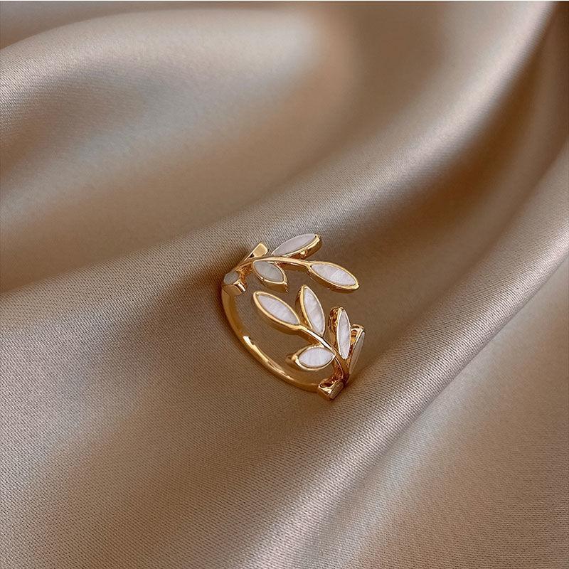 Minimalist Exquisite Zircon Gold Color Geometric Open Leaf Rings For Women Korean Wedding Party Rings Jewelry Gift