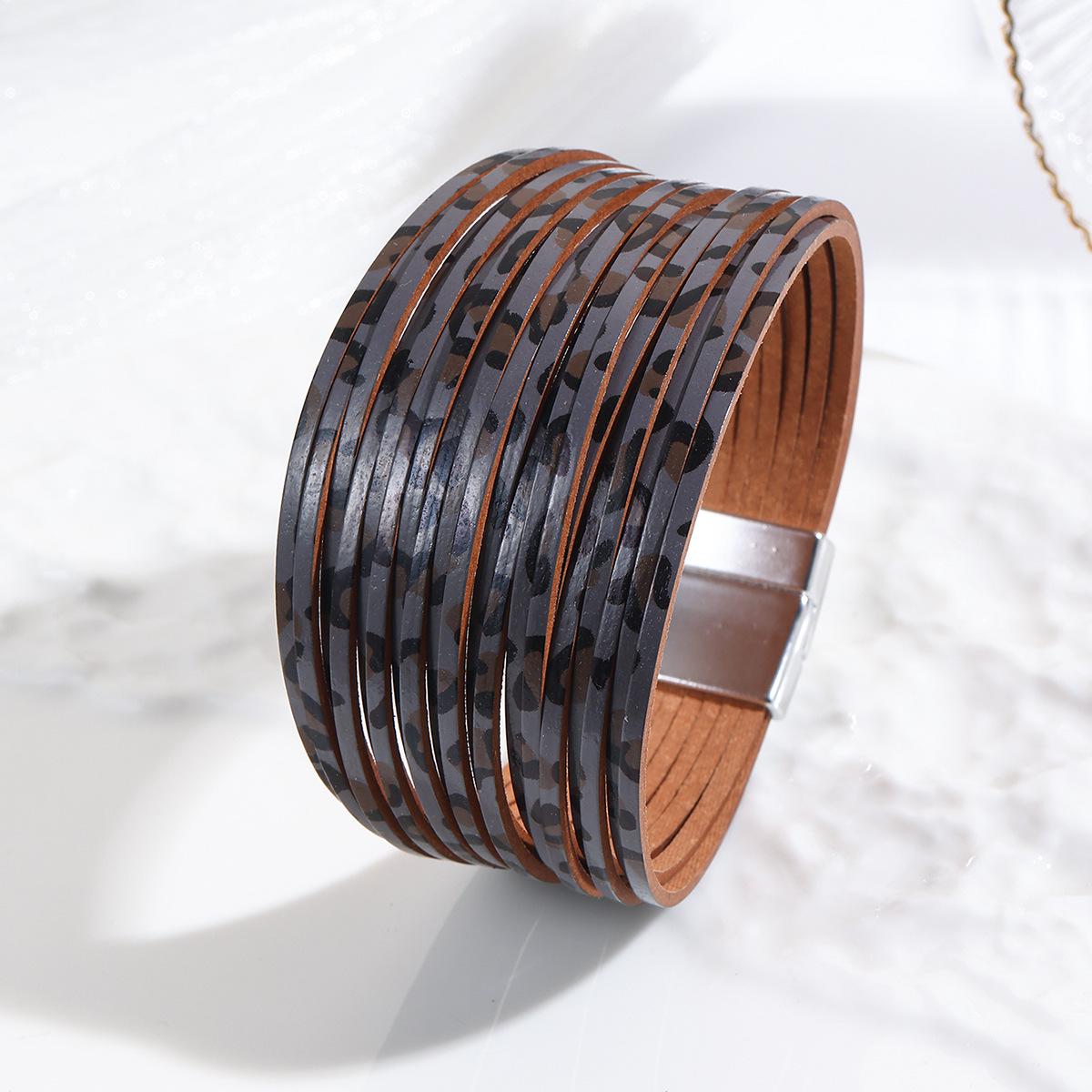 

Gradient Multicolor Leather Cord Bracelet with Magnetic Clasp - Unisex Design