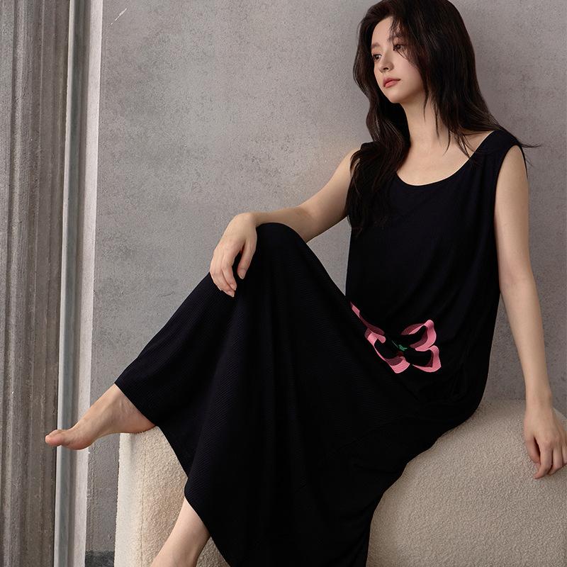 With chest pads, summer new modal nightgown women's sleeveless vest long skirt can be worn outside simple loungewear nightgown