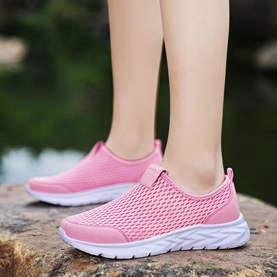 Shoes Fashion Ultra-light Shoes Wear-resistant Non-slip Breathable Non-slip Mesh Shoes Sports Soft Sole Hollow Casual Shoes