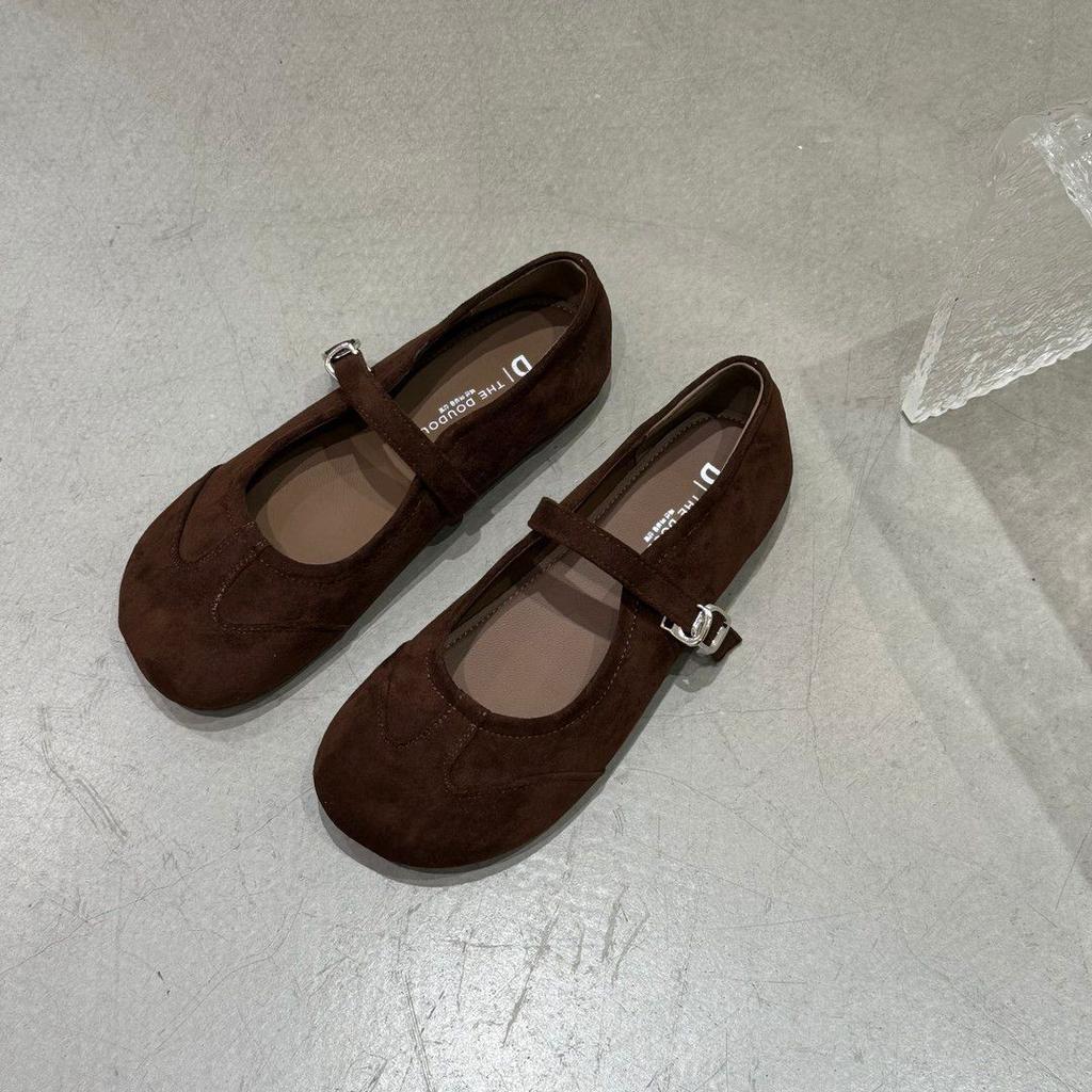 Retro Flat Bottom Shallow Mouth Single Shoes Women's 2025 Autumn New Models with Skirts Doudou Shoes Soft Sole Word with Mary Jane Shoes