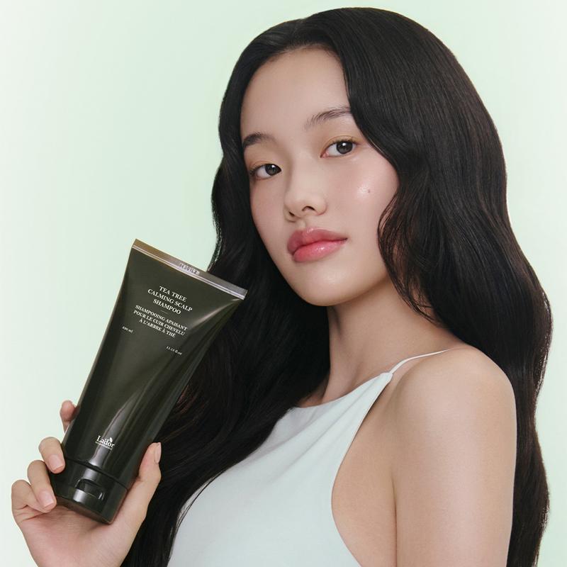 [Lador] Teebaum Beruhigendes Kopfhaut Shampoo 330ml