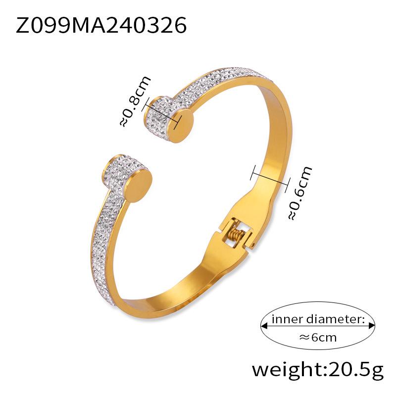 18K Gold-Plated Titanium Steel Flower Bracelet with Rhinestones - Elegant, Colorfast Jewelry for Women