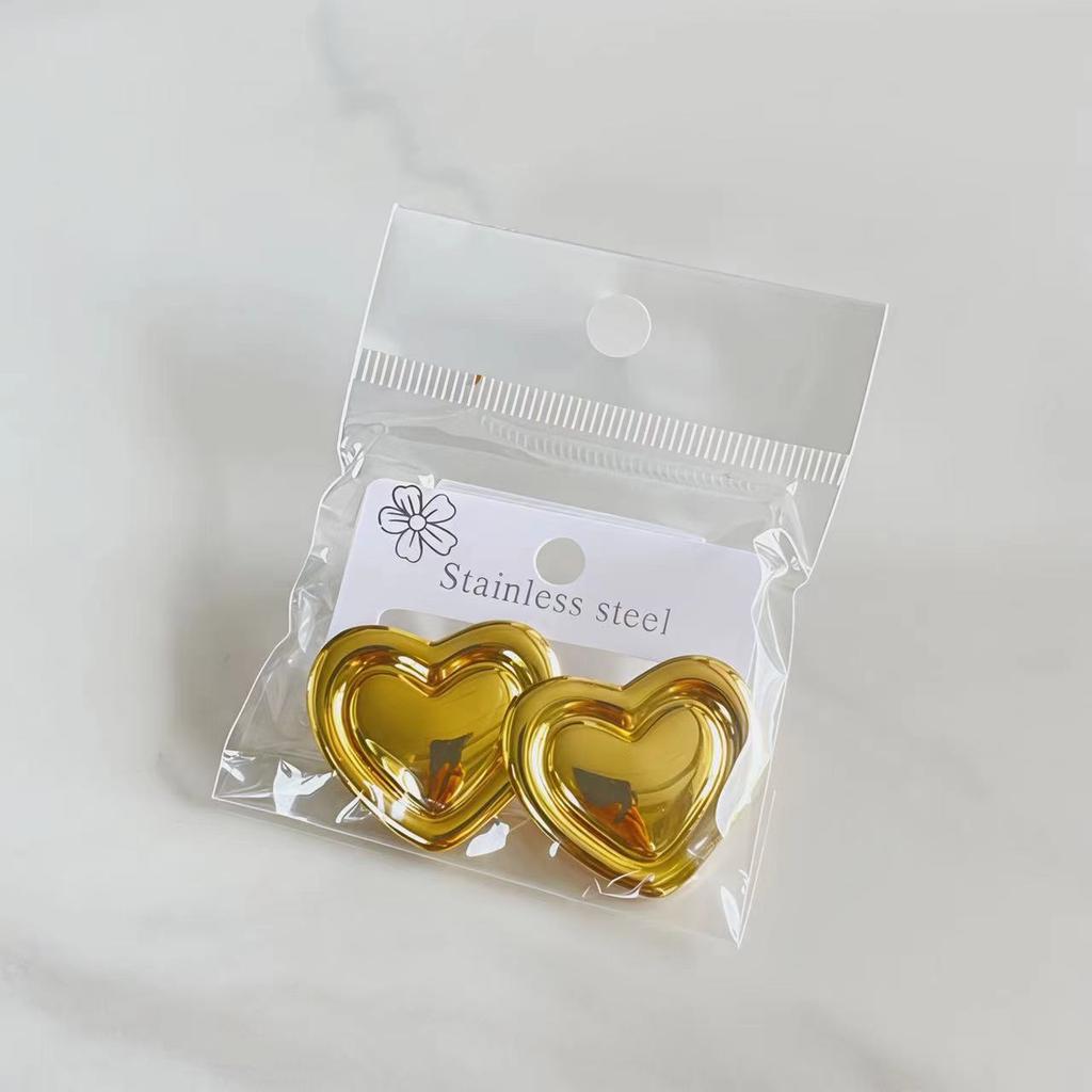 18K Gold Plated Stainless steel Waterproof Heart Stud Earrings, Bold Vintage Chunky Jewelry for Women