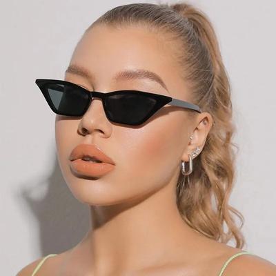 Nieuwe Cat Eye Zonnebril Dames Zwart Luxe Design Bril Vrouwen Feestbril Mode Retro Rijden UV400 Zonnebril
