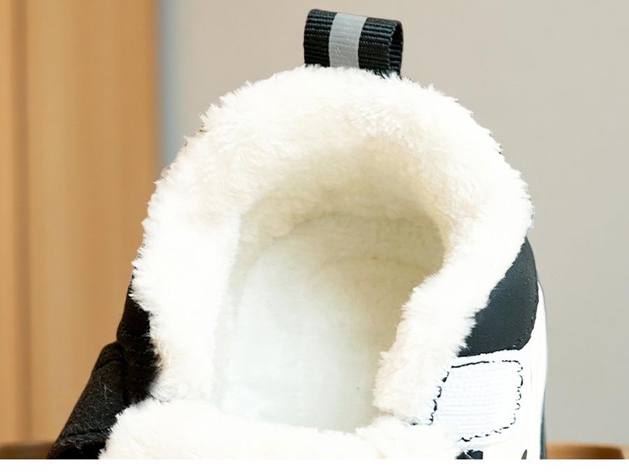 Winterschuhe für Kleinkinder: Verdickte, rutschfeste, weiche Sohle für 1-2-Jährige, Cartoon-Design