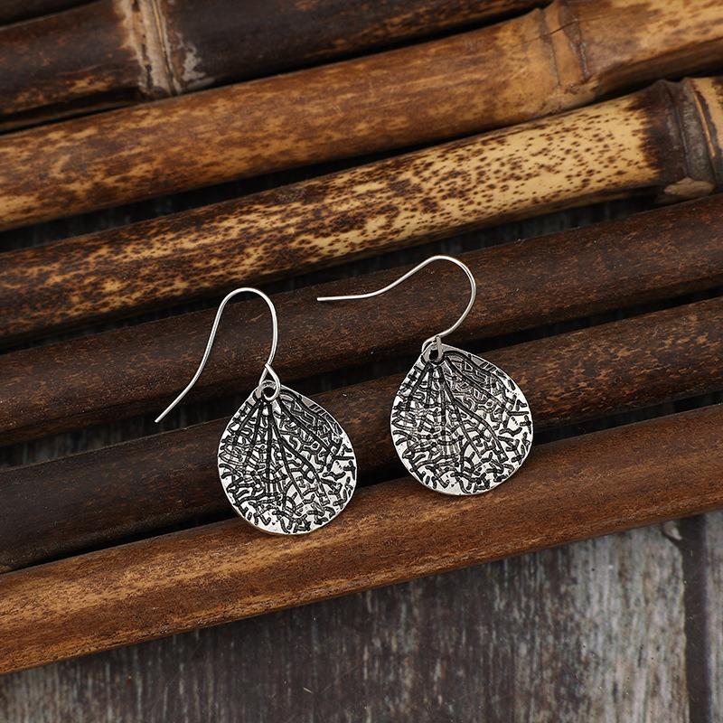 Delicate Silver Color Round Leaf Dangle Earrings Metal Carving Earrings for Women