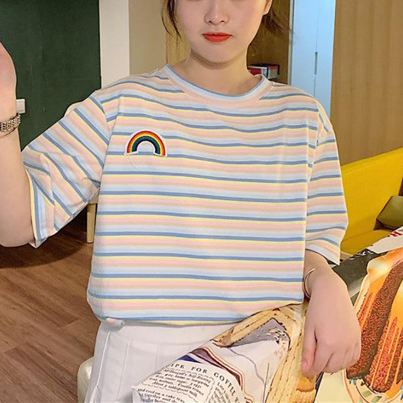 

Новая летняя корейская стильная радужная полосатая повседневная свободная универсальная футболка с короткими рукавами женская футболка в гонконгском стиле 2XL