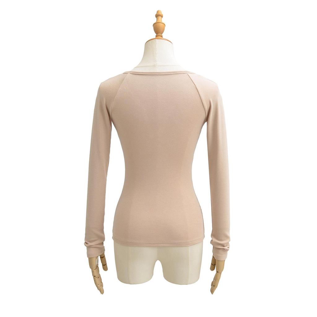 Spicy Girl Cashmere Heart Neck Slim-Fit Button-Up T-Shirt for Autumn/Winter 2025