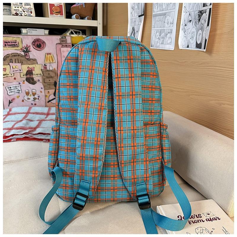Simple Plaid Nylon Backpack Retro Large Capacity Casual Backpack with Multiple Pockets Suitable for Daily and Student Use