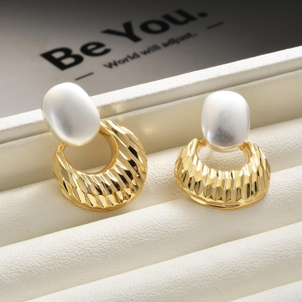 Vintage Fashion Round Stud Earrings, Sparkling Two-tone Metal Drop Earrings