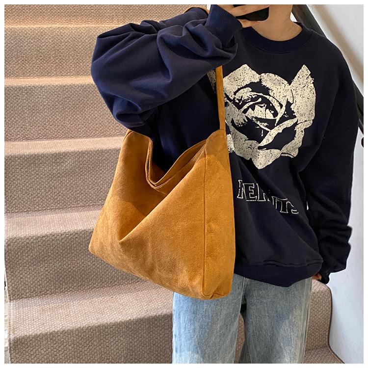 Miękka skórzana torba dojazdowa o dużej pojemności – nowy styl torby na ramię pod pachą do szkoły