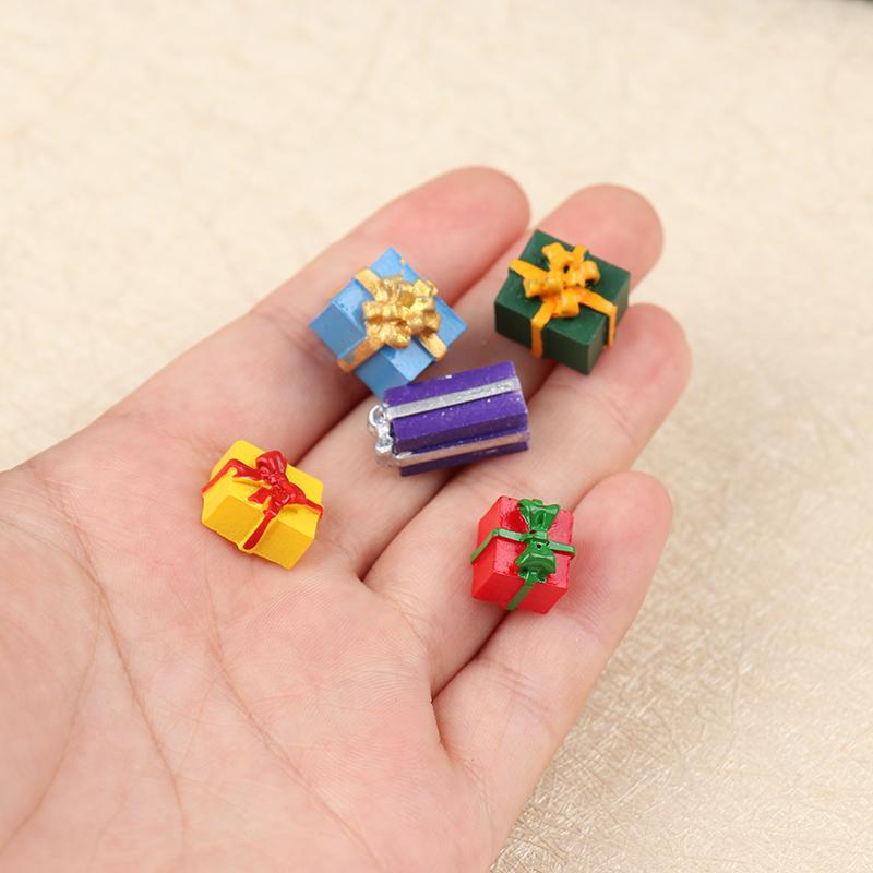 5PCS 1/12 Scale Miniature Dollhouse Christmas Gift Box Decoration Accessories