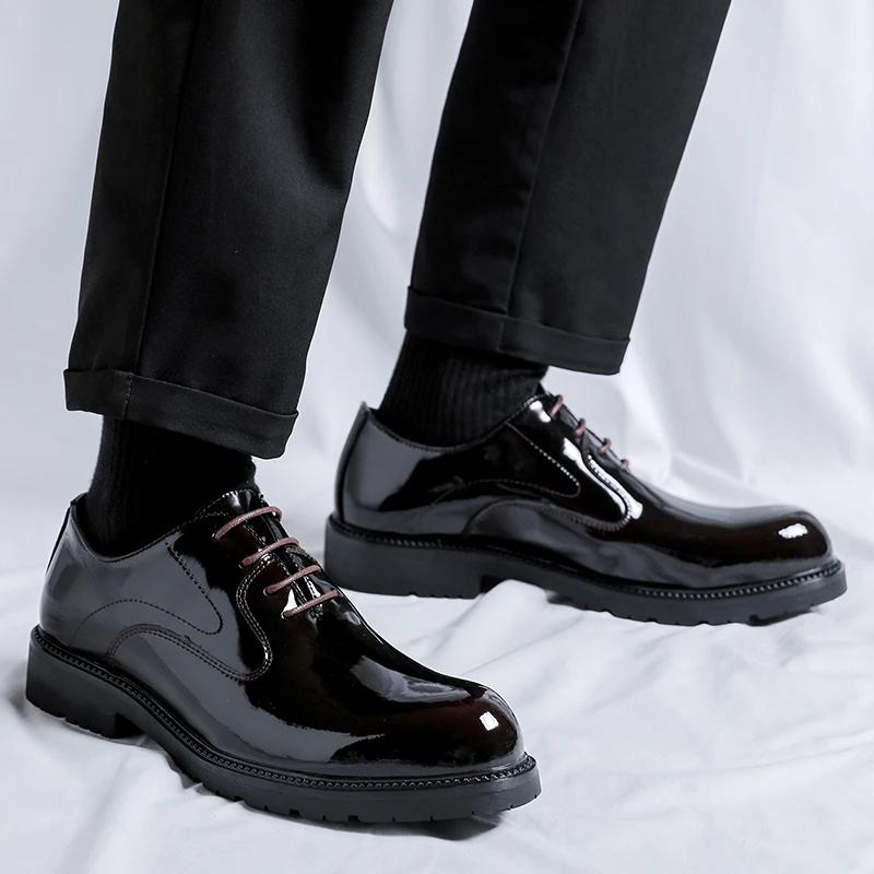 

Модные туфли дерби для мужчин, модные туфли на открытом воздухе с круглым носком, на шнуровке, черные мужские деловые туфли ручной работы для свадебных вечеринок 44