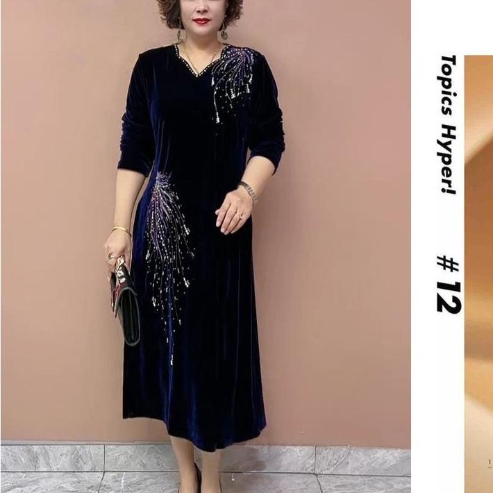 High-end Autumn Winter Retro Women's Velvet Plus-Size Dress V-neck Rhinestone Loose Long A-Line Casual Dress