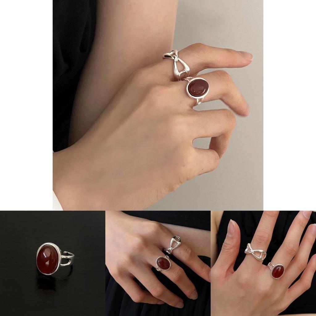 Trendsetting Agate Red Ring With Geometric Design For Women Featuring Adjustable Size And Pig Nose Element