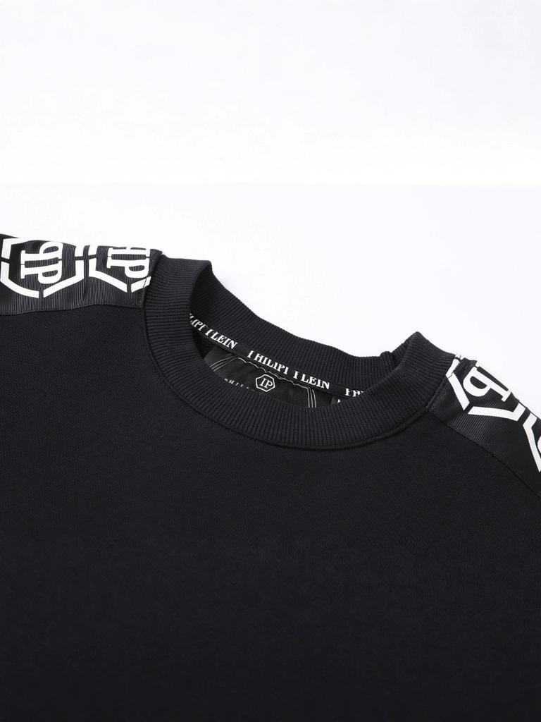 Trendy Philip Plein Men's Hoodie: Autumn/Winter Collection, European & American Street Style, Rhinestone Round Neck, Casual Fashion.