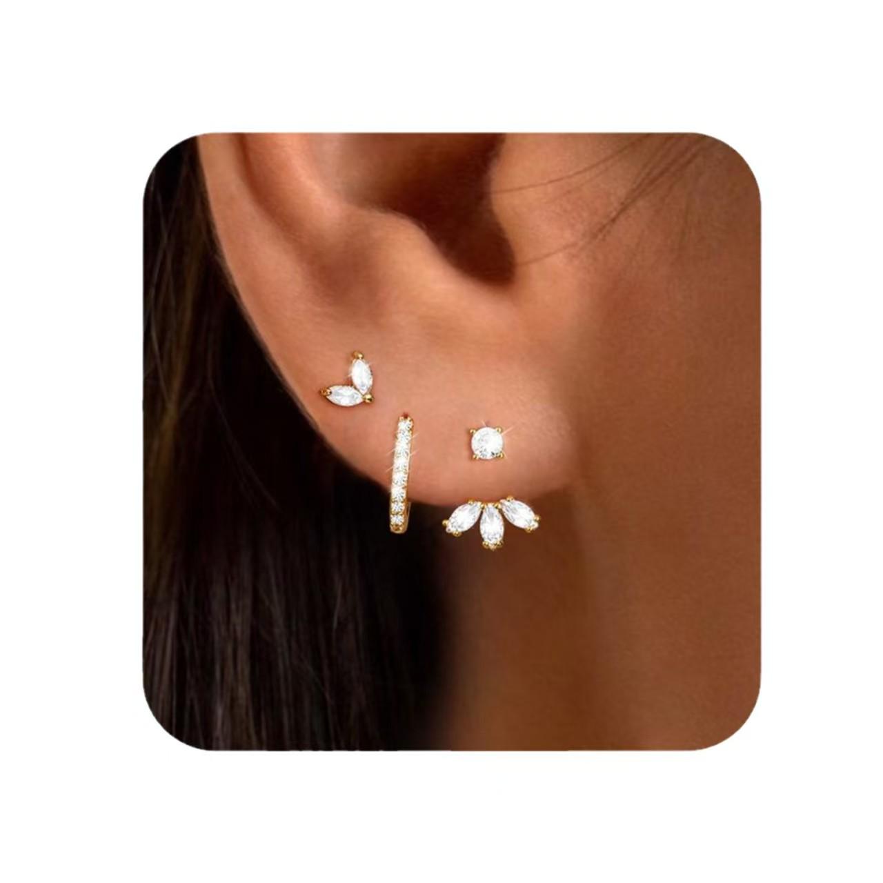 

Versatile Leaf-shaped Zircon Earrings – Luxury Electroplated Design