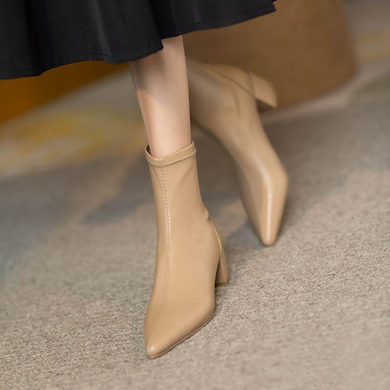 Short Boots 2025 Spring and Autumn New Style Slimming and Adding Velvet French Retro Square Toe Boots