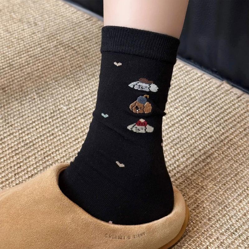 

Носки с вышивкой «Маленькая собачка», Хлопковые носки до середины икры для женщин, Бесшовные, Предотвращающие образование катышков, Милые мультяшные махровые носки 1 pair чёрный