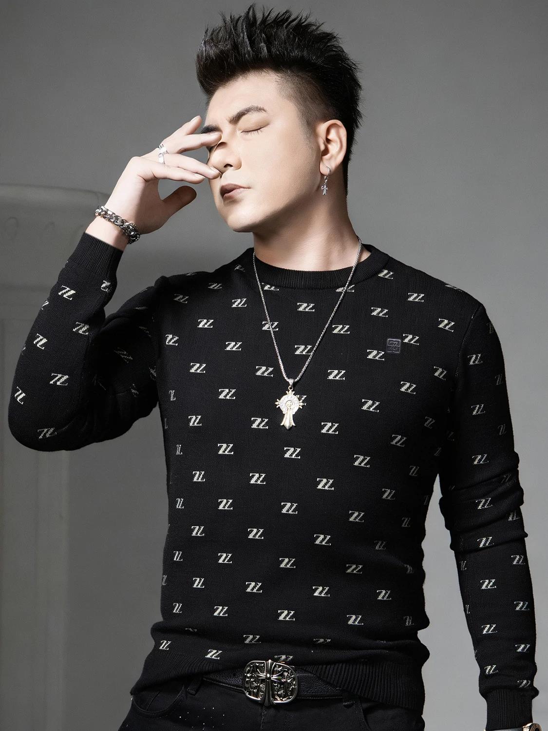 

European Style Crew Neck Knit Sweater for Men, 2025 Autumn and Winter New Trendy Badge Sweater, Men s Long-Sleeve Base Shirt 3XL чёрный