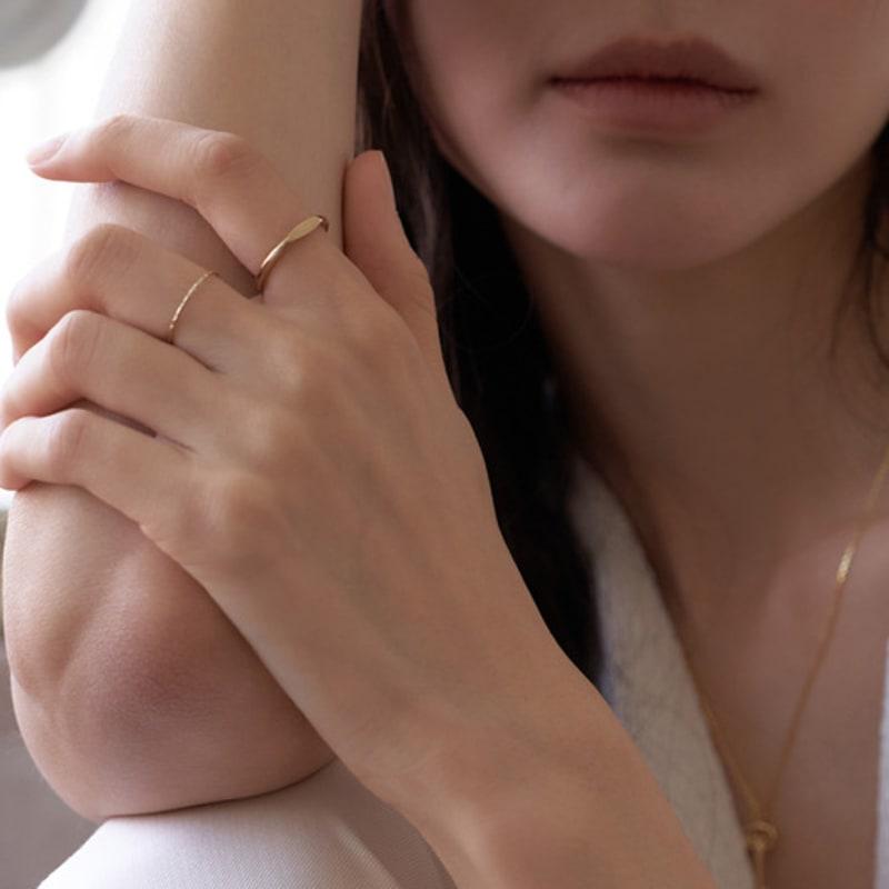 Dawn of Me New. Flat Ring-Gold